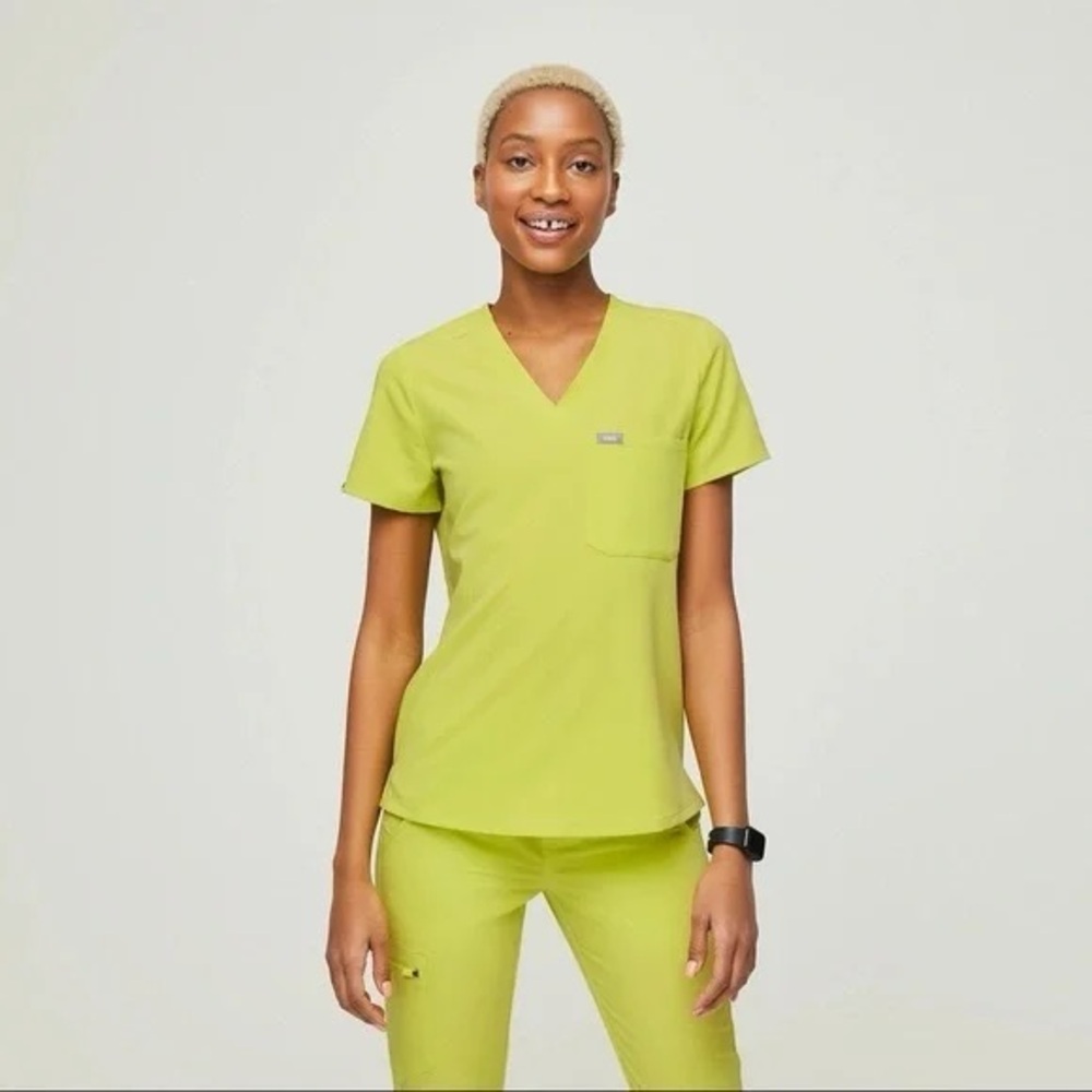 FIGS Catarina Scrub Top Women's XS Lime Green Technical Collection Medical Nurse